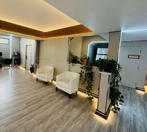 Ramada San Diego Airport Lobby