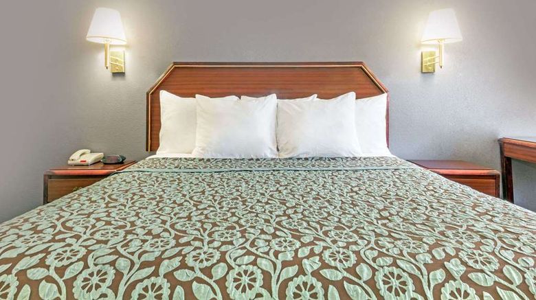 <b>Days Inn Ruidoso Downs Room</b>. Images powered by <a href="https://iceportal.shijigroup.com/" title="IcePortal" target="_blank">IcePortal</a>.