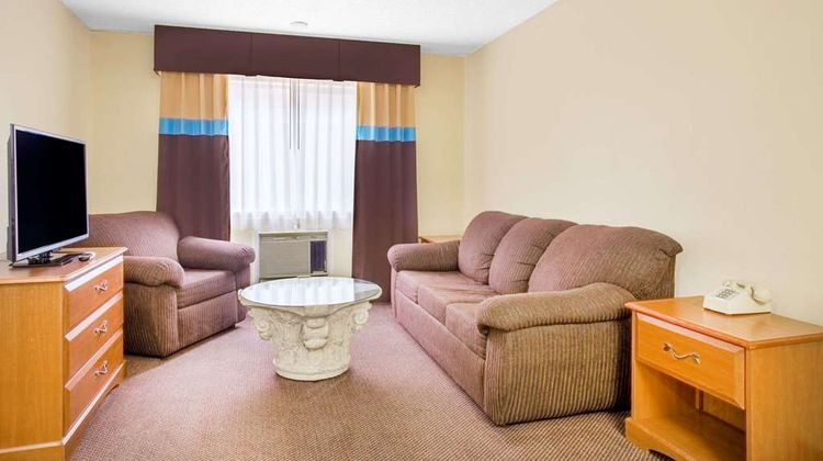 Days Inn St. George Suite