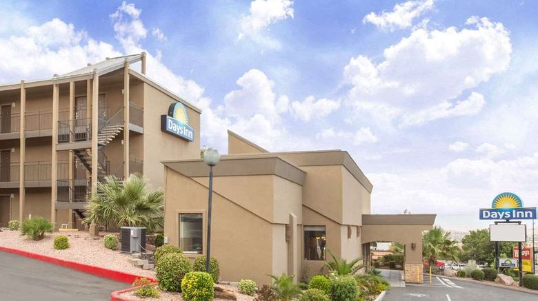 Days Inn St. George Exterior. Images powered by <a href="https://iceportal.shijigroup.com" target="_blank" rel="noopener">Ice Portal</a>.