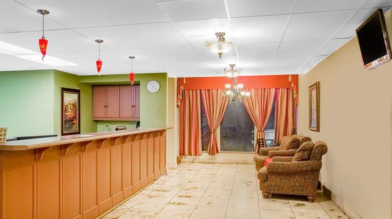 <b>Days Inn St. George Lobby</b>. Images powered by <a href="https://iceportal.shijigroup.com/" title="IcePortal" target="_blank">IcePortal</a>.