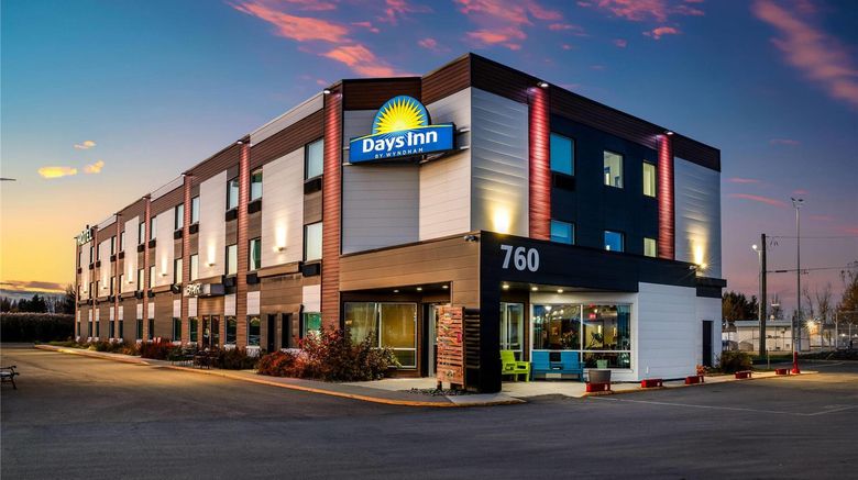 <b>Days Inn Berthierville Exterior</b>. Images powered by <a href="https://iceportal.shijigroup.com/" title="IcePortal" target="_blank">IcePortal</a>.