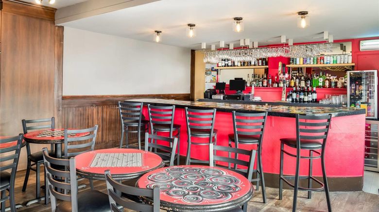 <b>Days Inn Berthierville Restaurant</b>. Images powered by <a href="https://iceportal.shijigroup.com/" title="IcePortal" target="_blank">IcePortal</a>.