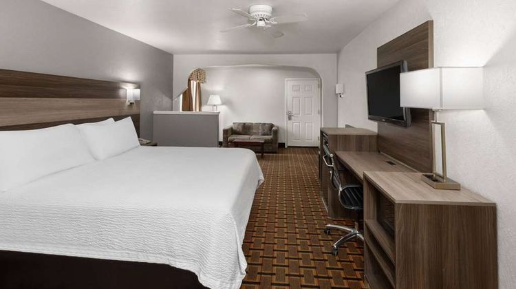 Ramada Limited San Angelo Suite
