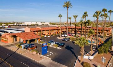 Howard Johnson Phoenix Arpt/Dtwn Area