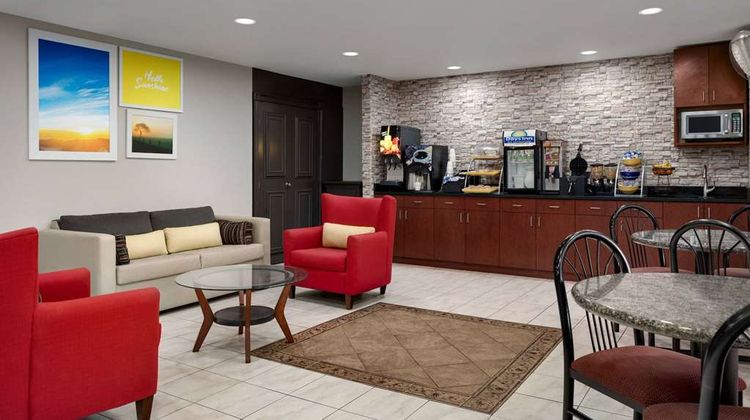 Days Inn Covington Lobby