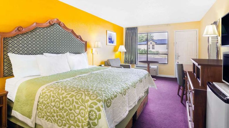 <b>Days Inn Jacksonville Room</b>. Images powered by <a href="https://iceportal.shijigroup.com/" title="IcePortal" target="_blank">IcePortal</a>.