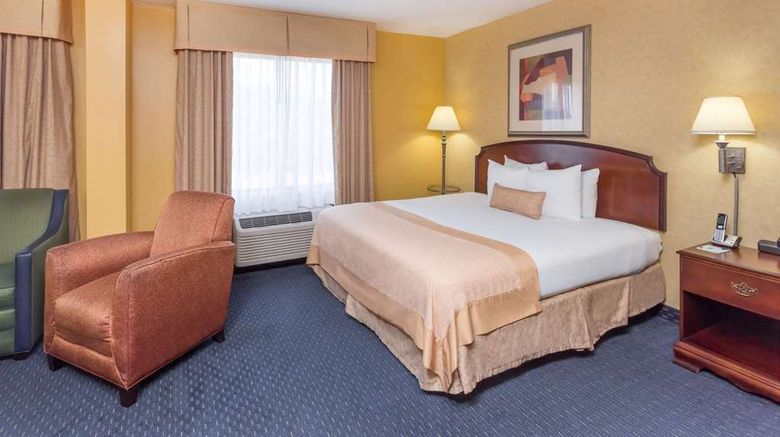 <b>Wingate by Wyndham Greenville Airport Suite</b>. Images powered by <a href="https://iceportal.shijigroup.com/" title="IcePortal" target="_blank">IcePortal</a>.