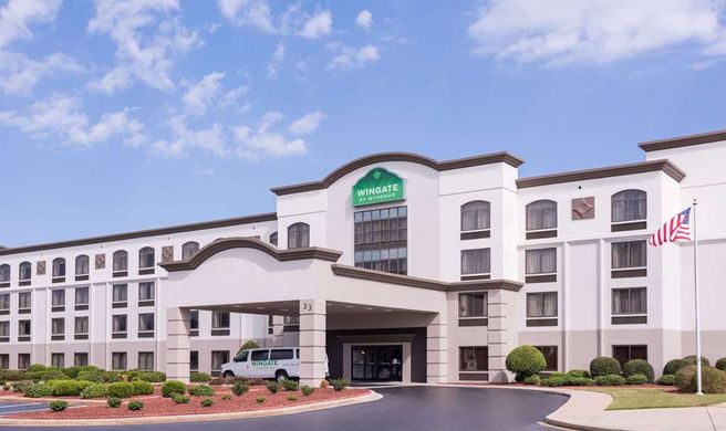 Wingate by Wyndham Greenville Airport Exterior