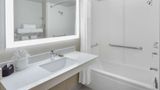 Wingate by Wyndham Tinley Park Room