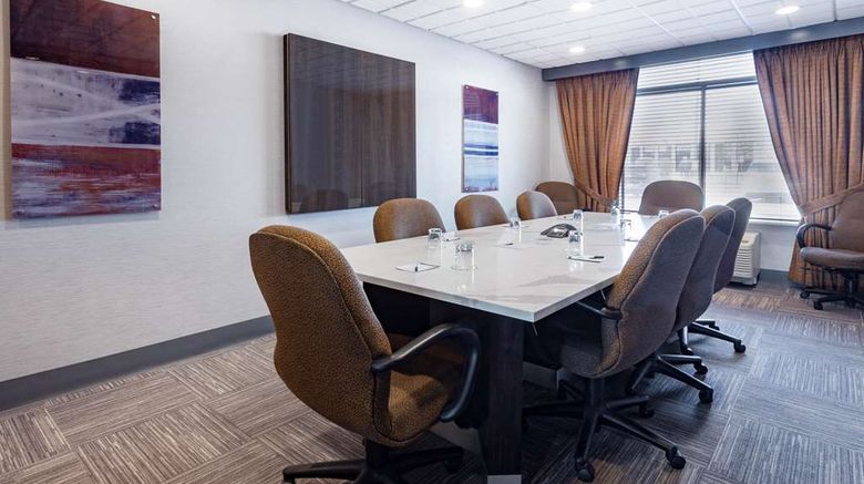 <b>Wingate by Wyndham Tinley Park Meeting</b>. Images powered by <a href="https://iceportal.shijigroup.com/" title="IcePortal" target="_blank">IcePortal</a>.