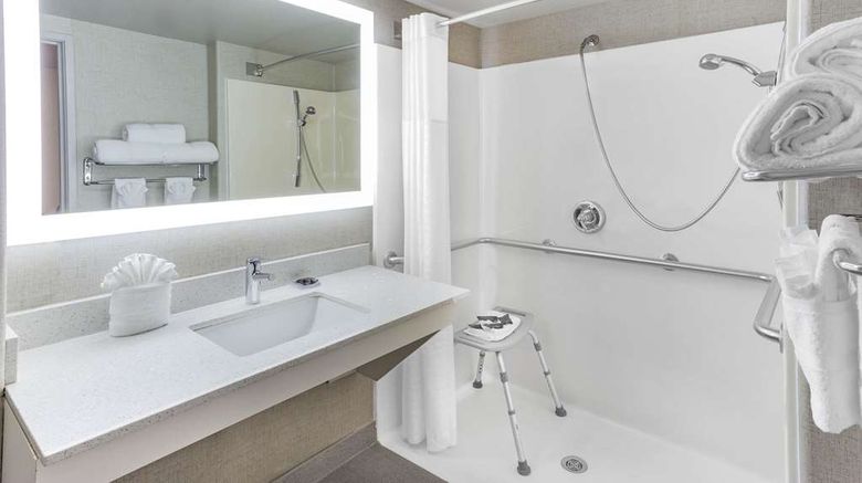 <b>Wingate by Wyndham Tinley Park Room</b>. Images powered by <a href="https://iceportal.shijigroup.com/" title="IcePortal" target="_blank">IcePortal</a>.