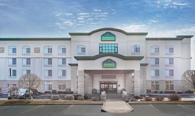 Wingate by Wyndham Tinley Park Exterior