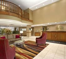 Wingate by Wyndham Chattanooga Lobby