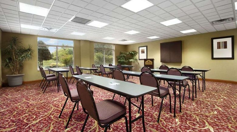 <b>Wingate by Wyndham Chattanooga Meeting</b>. Images powered by <a href="https://iceportal.shijigroup.com/" title="IcePortal" target="_blank">IcePortal</a>.