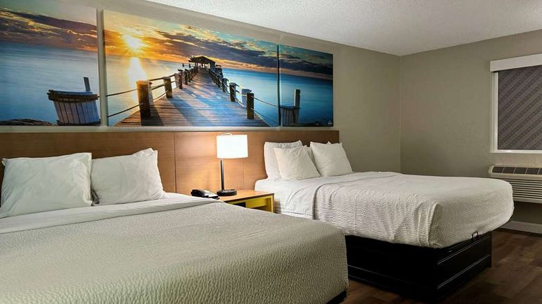 <b>Days Inn Sarasota Siesta Key Room</b>. Images powered by <a href="https://iceportal.shijigroup.com/" title="IcePortal" target="_blank">IcePortal</a>.