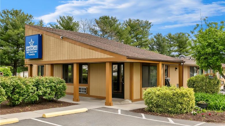 Americas Best Value Inn Martinsburg Exterior. Images powered by <a href="https://iceportal.shijigroup.com" target="_blank" rel="noopener">Ice Portal</a>.