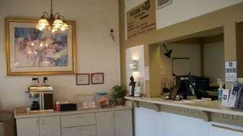 <b>Knights Inn Rossford Toledo South Lobby</b>. Images powered by <a href="https://iceportal.shijigroup.com/" title="IcePortal" target="_blank">IcePortal</a>.