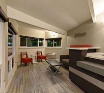 Days Inn Chowchilla Gateway to Yosemite Lobby