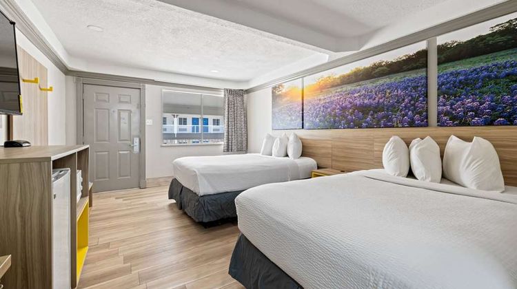 Days Inn Kenedy Room