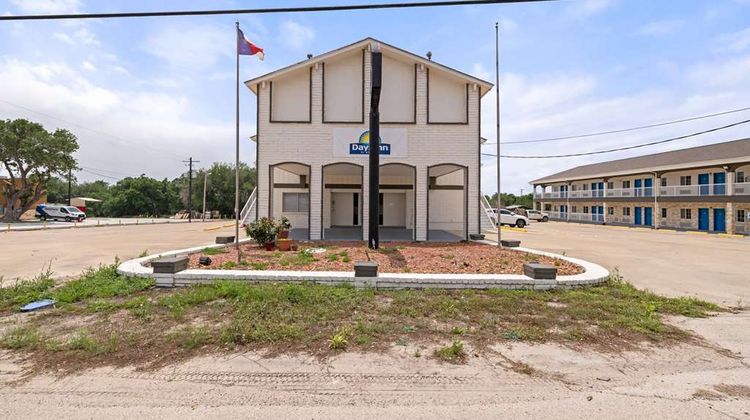 Days Inn Kenedy Exterior