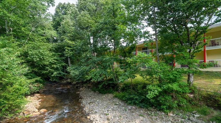Ramada Limited Maggie Valley Exterior