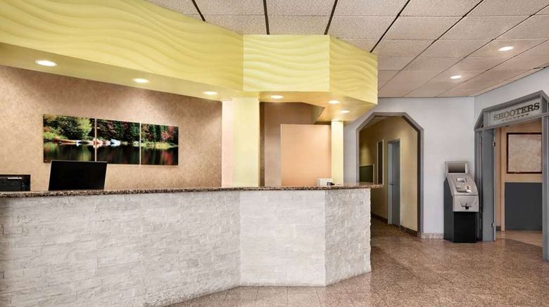 <b>Days Inn Ste-Helene-de-Bagot Lobby</b>. Images powered by <a href="https://iceportal.shijigroup.com/" title="IcePortal" target="_blank">IcePortal</a>.