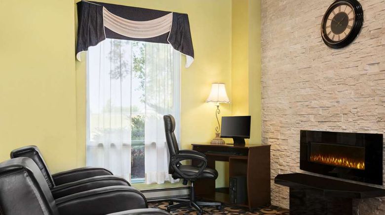 <b>Days Inn Ste-Helene-de-Bagot Lobby</b>. Images powered by <a href="https://iceportal.shijigroup.com/" title="IcePortal" target="_blank">IcePortal</a>.