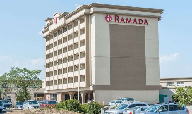 Ramada Edmonton South Exterior