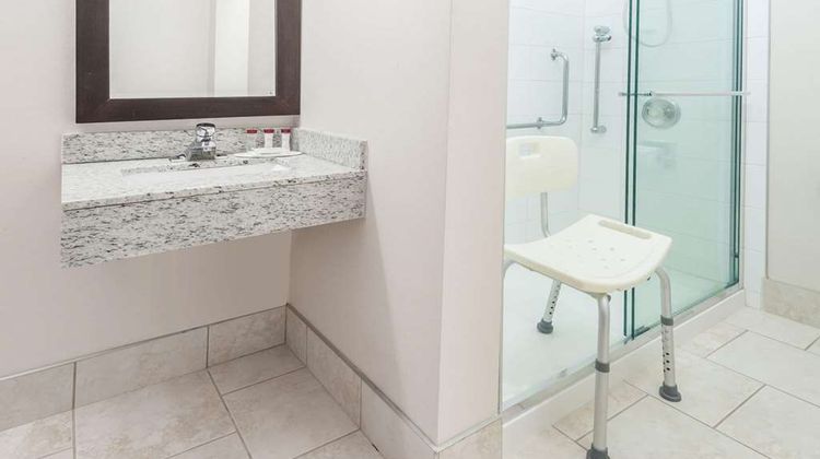 Ramada Edmonton South Room