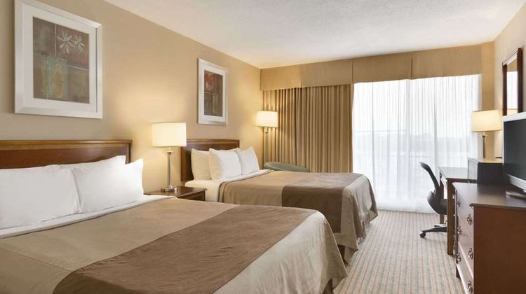 Ramada Belleville Harbourview Conf Ctr Room