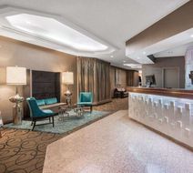 Ramada Plaza Niagara Falls Lobby