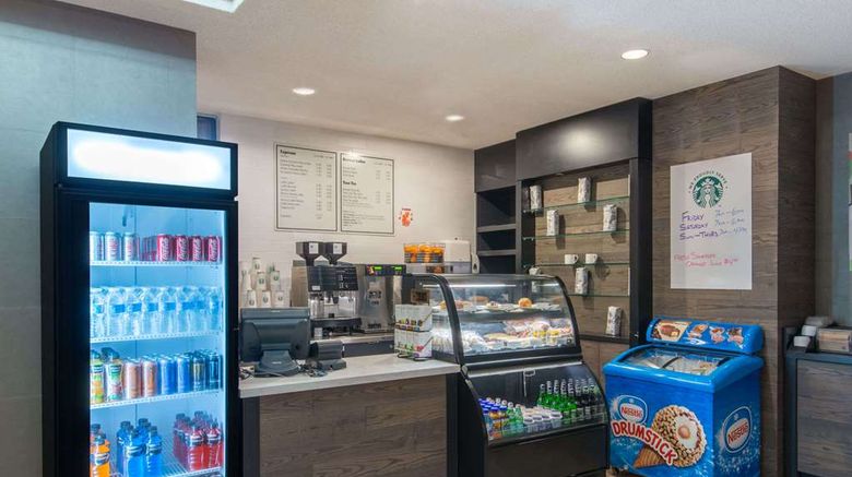 <b>Ramada Plaza Niagara Falls Restaurant</b>. Images powered by <a href="https://iceportal.shijigroup.com/" title="IcePortal" target="_blank">IcePortal</a>.