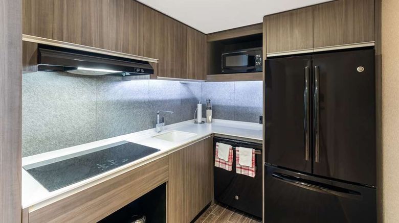 <b>Ramada Prince George Room</b>. Images powered by <a href="https://iceportal.shijigroup.com/" title="IcePortal" target="_blank">IcePortal</a>.