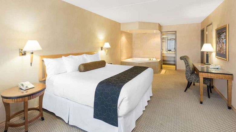 <b>Ramada Prince George Room</b>. Images powered by <a href="https://iceportal.shijigroup.com/" title="IcePortal" target="_blank">IcePortal</a>.