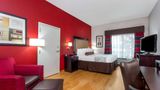 Wingate by Wyndham Macon Room