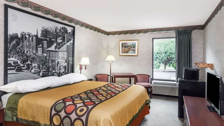 <b>Super 8 Erwin Room</b>. Images powered by <a href="https://iceportal.shijigroup.com/" title="IcePortal" target="_blank">IcePortal</a>.