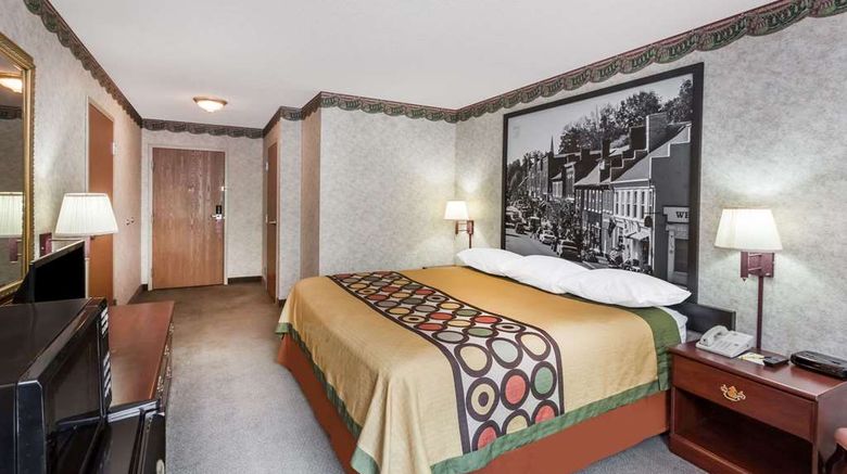 <b>Super 8 Erwin Room</b>. Images powered by <a href="https://iceportal.shijigroup.com/" title="IcePortal" target="_blank">IcePortal</a>.
