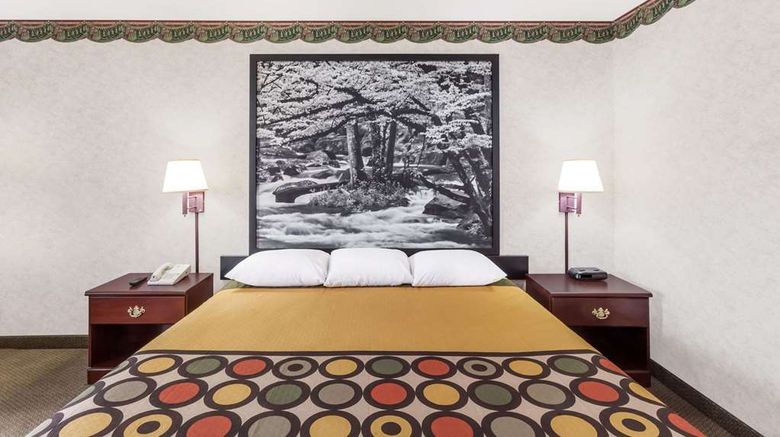 <b>Super 8 Erwin Room</b>. Images powered by <a href="https://iceportal.shijigroup.com/" title="IcePortal" target="_blank">IcePortal</a>.
