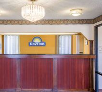 Days Inn Picayune Lobby