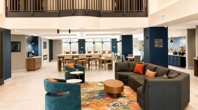 La Quinta Inn & Suites Duluth/Atlanta Lobby
