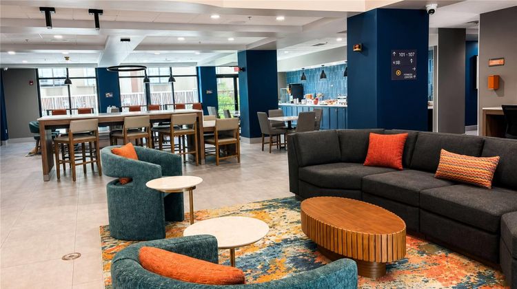 La Quinta Inn & Suites Duluth/Atlanta Lobby