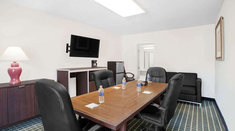 Days Inn Market Center Dallas Other