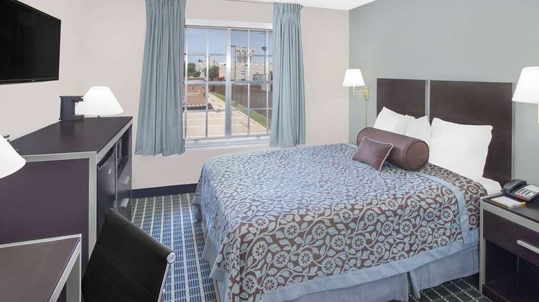 <b>Days Inn Market Center Dallas Room</b>. Images powered by <a href="https://iceportal.shijigroup.com/" title="IcePortal" target="_blank">IcePortal</a>.