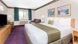 Days Inn Ocean Shores Room