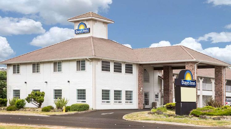 Days Inn Ocean Shores Exterior