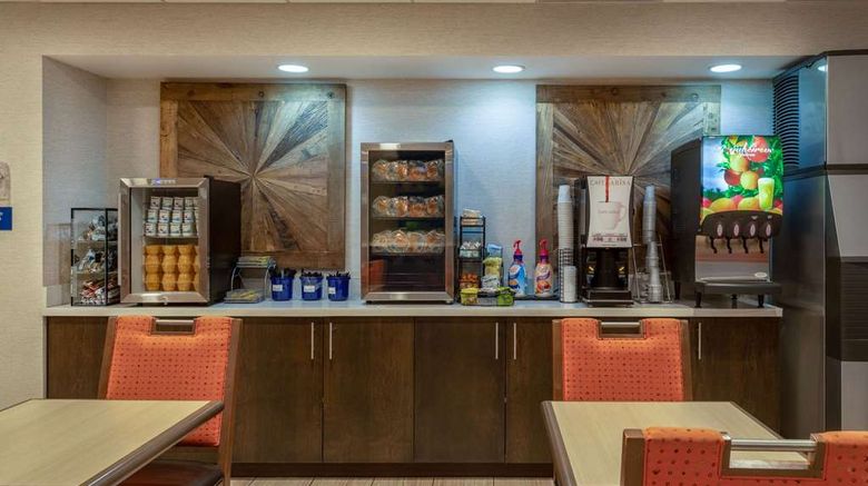 <b>Days Inn & Suites Denver Intl Airport Other</b>. Images powered by <a href="https://iceportal.shijigroup.com/" title="IcePortal" target="_blank">IcePortal</a>.