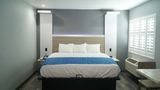 <b>Travelodge Whittier Room</b>. Images powered by <a href="https://iceportal.shijigroup.com/" title="IcePortal" target="_blank">IcePortal</a>.