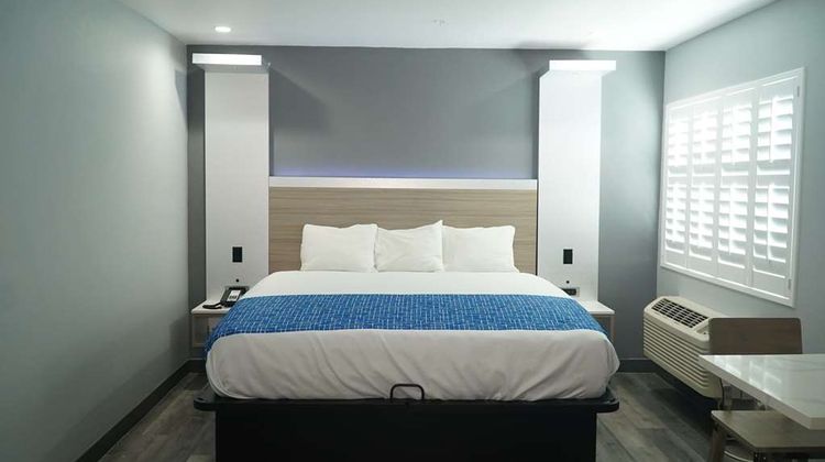 Travelodge Whittier Room