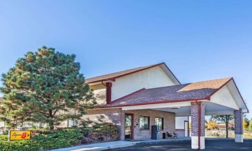 Super 8 Greeley